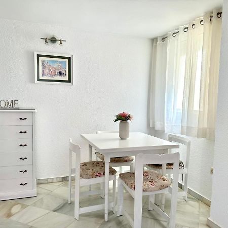 Premium Apartment With Terrace In The City Center เซบีญา ภายนอก รูปภาพ