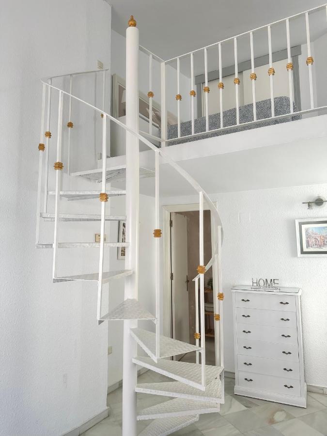 Premium Apartment With Terrace In The City Center เซบีญา ภายนอก รูปภาพ